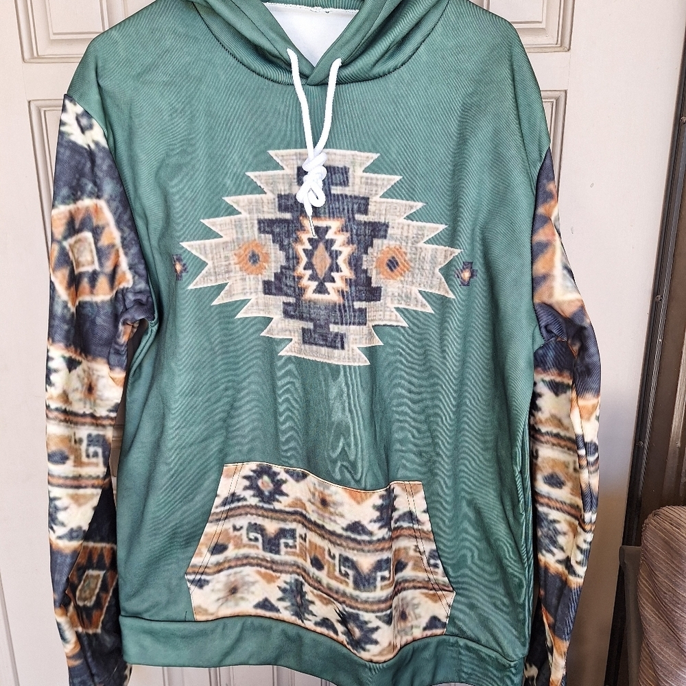 SW Print Hoodie Shiny Knit Drawstring SzXL? Long Sleeves NEw Without Tags - Picture 2 of 11
